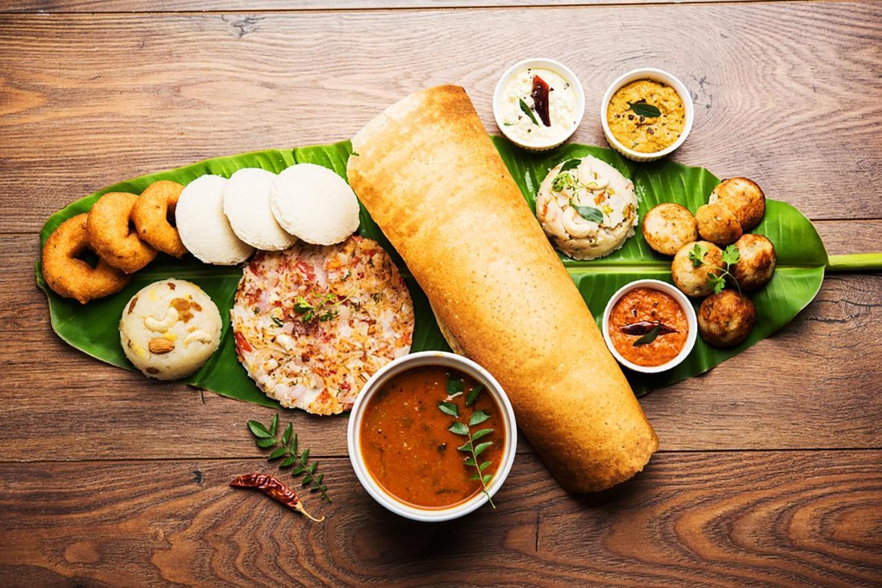 Hotel Bkc Garden - Near Us Embassy Bkc Мумбай Екстериор снимка
